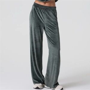 Vuori Haven Wide Leg Lounge Pants Aspen Green Sz L